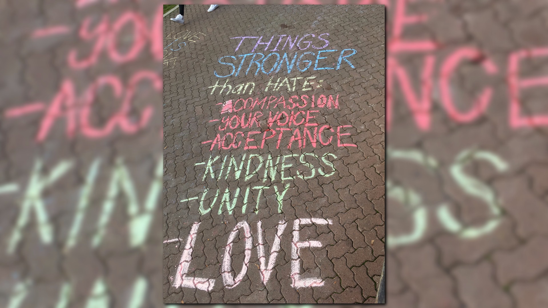 Gonzaga students take to the sidewalks to spread positive messages